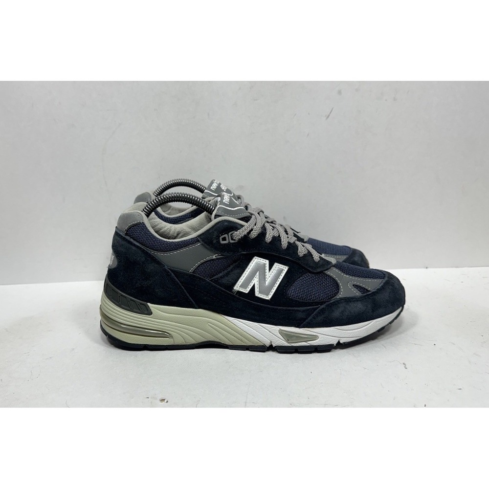 New Balance 991 Navy Grey Sneakers Made In England Men's Size 7 M991NV Shoes